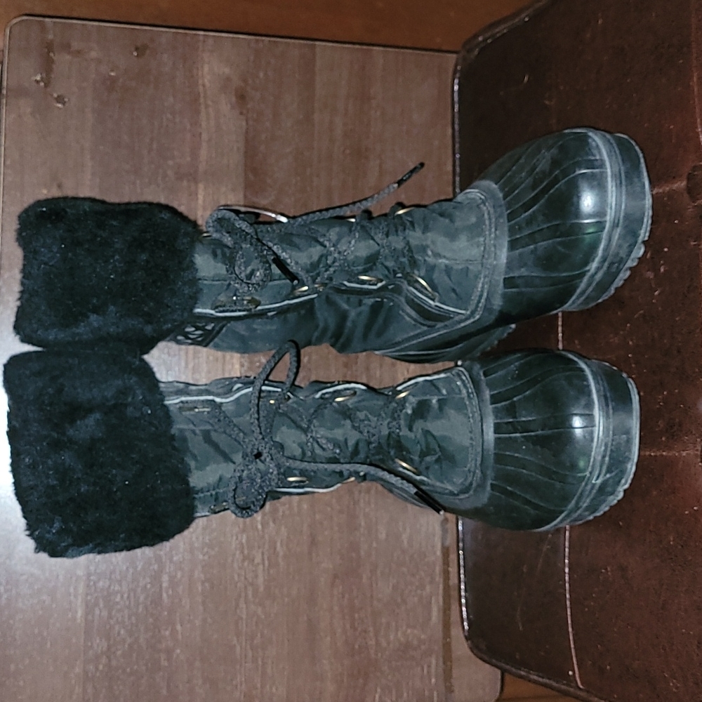 Sorel Insulated Boots